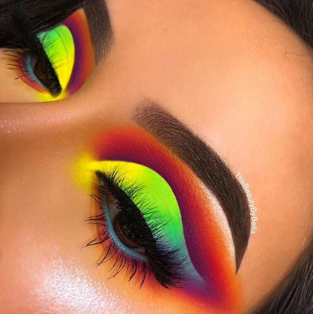 20 Bright And Colourful Eye Makeup Ideas 5