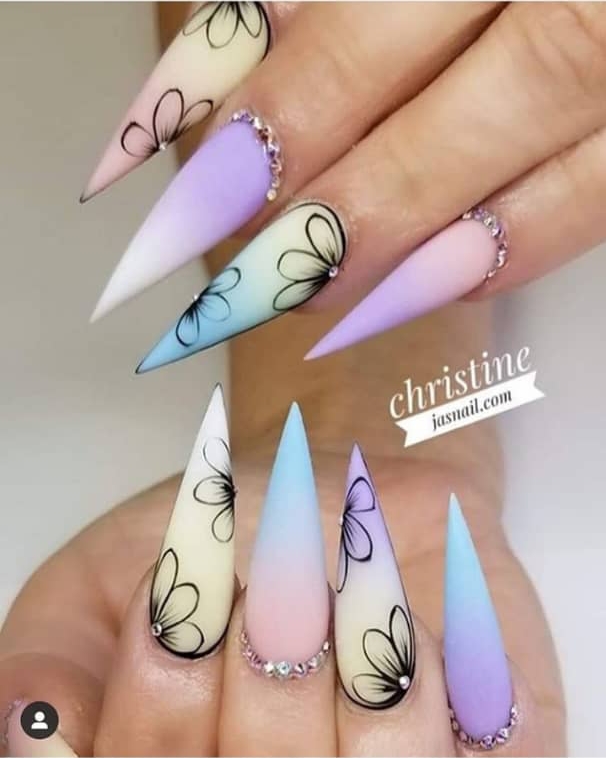 28 Beautiful Stiletto Nail Design Ideas - The Glossychic