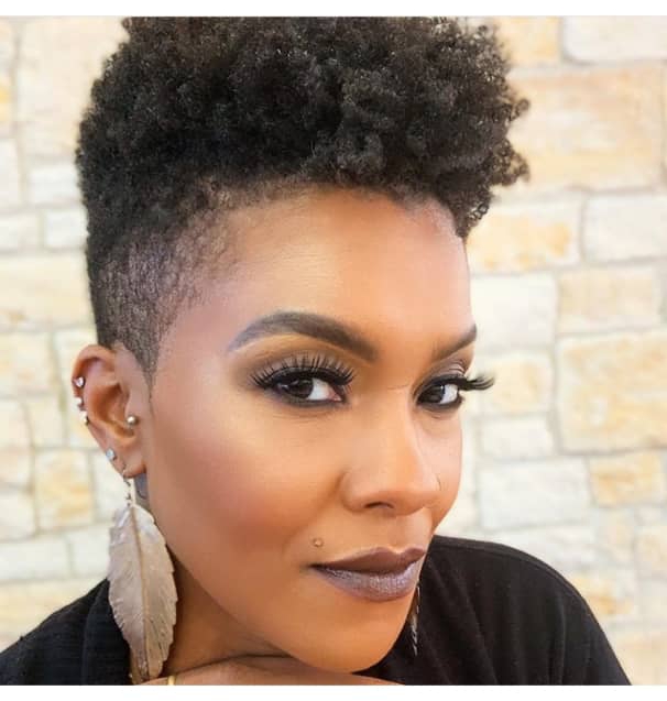 20+ Beautiful and Easy Ways To Style Your Natural Hair - The Glossychic