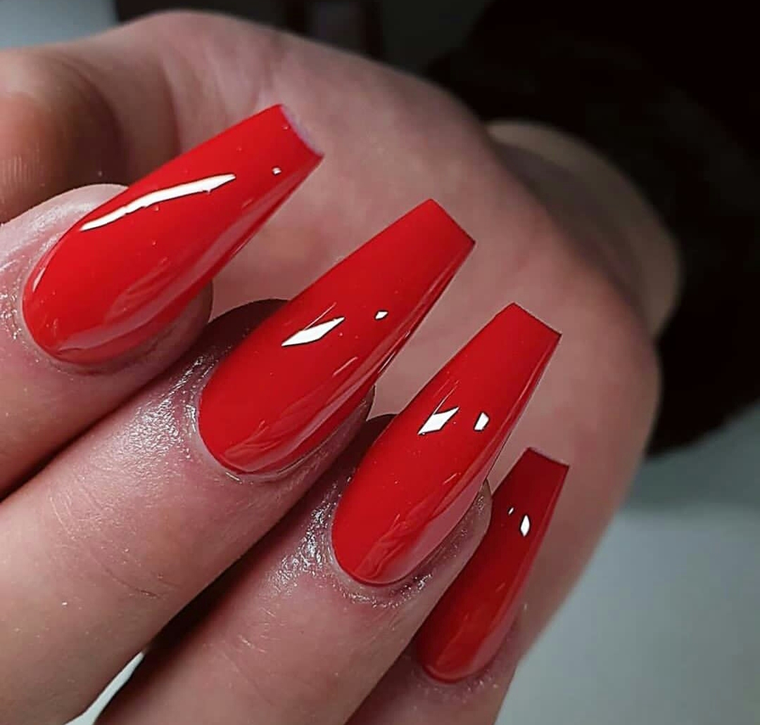 red nail designs 2020
