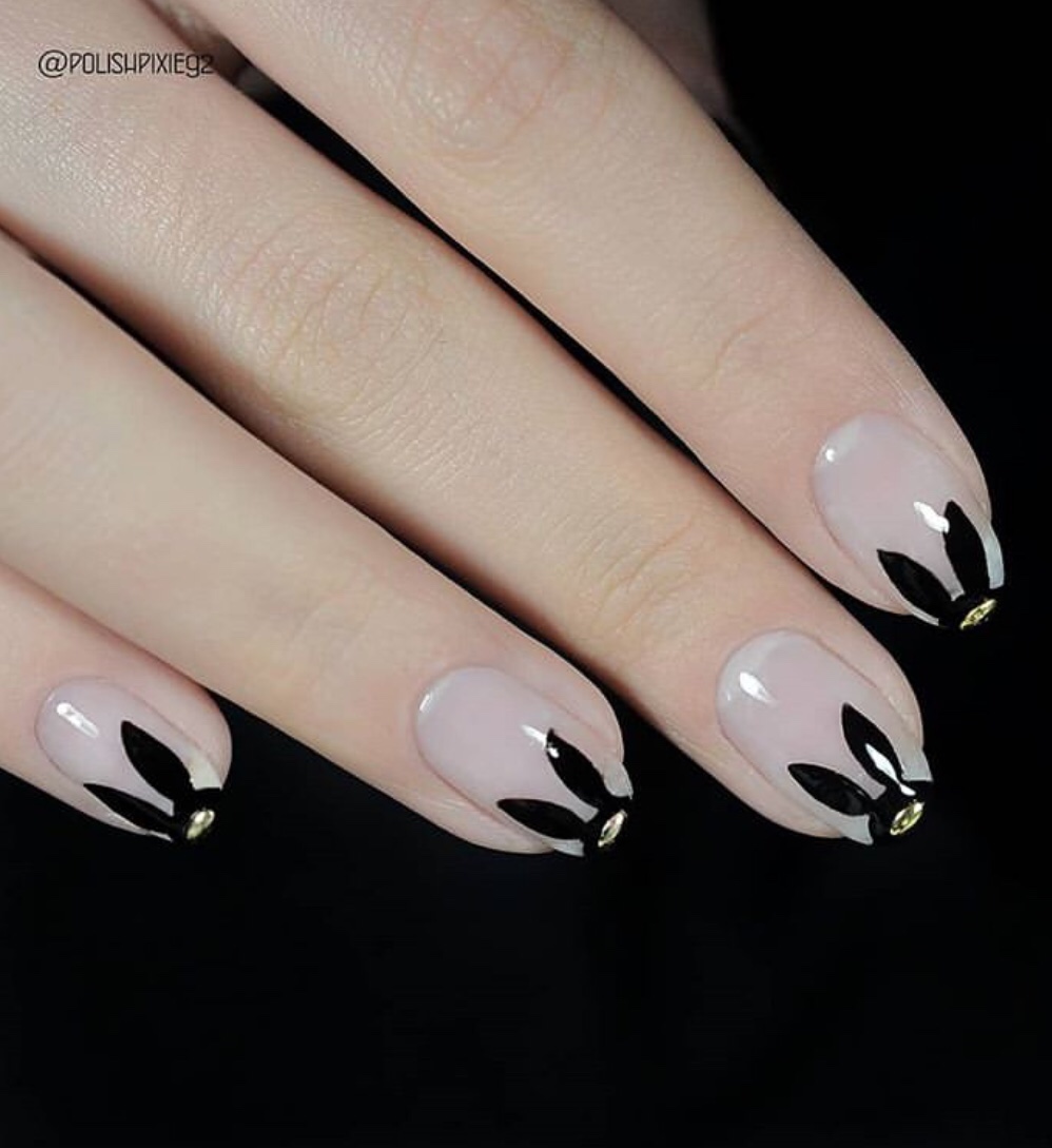 bunny nails