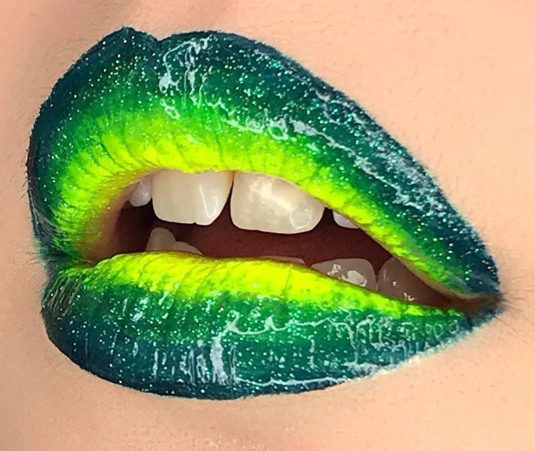 green ombre lips