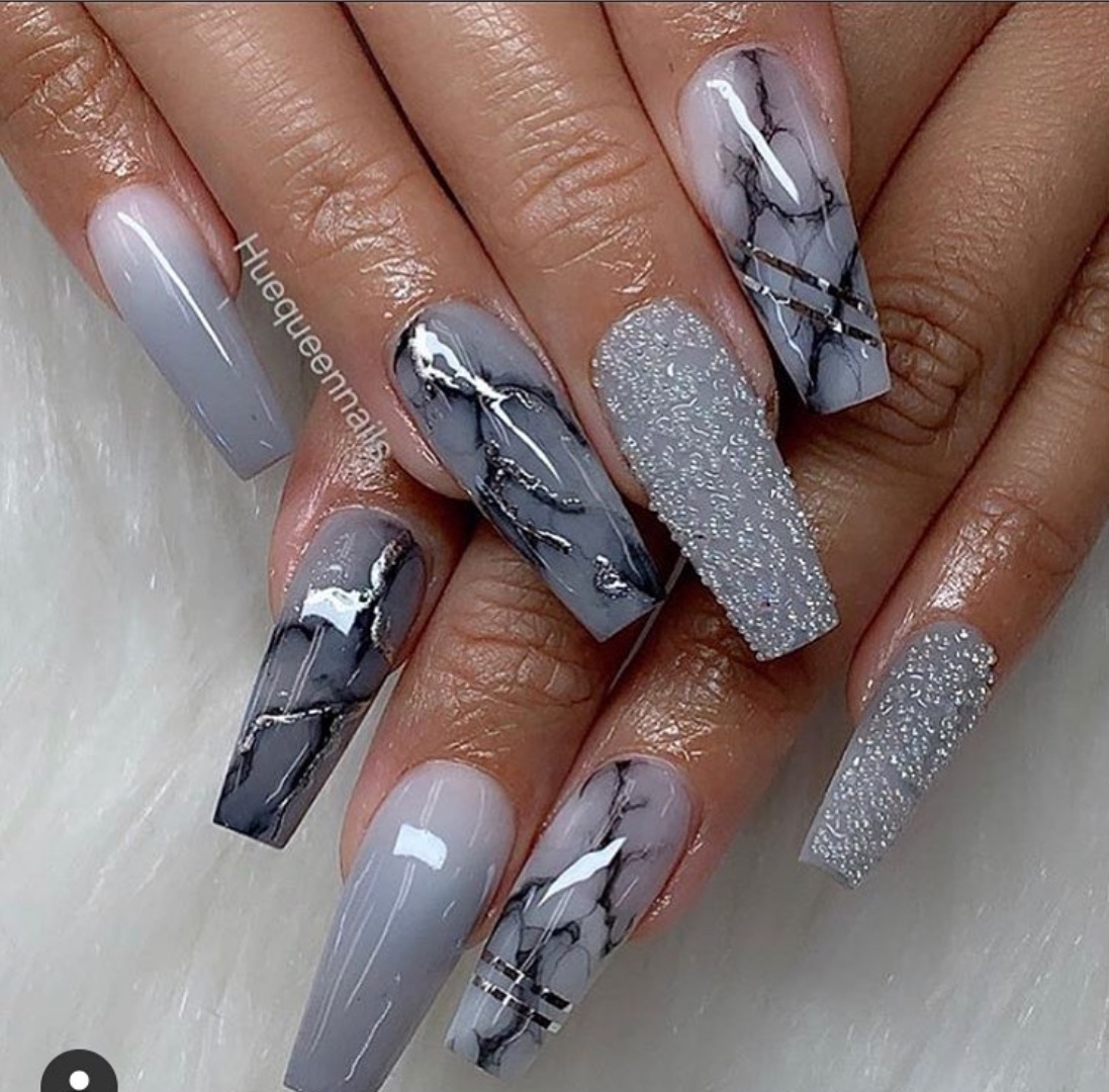 40+ Grey Nails Design Ideas - The Glossychic