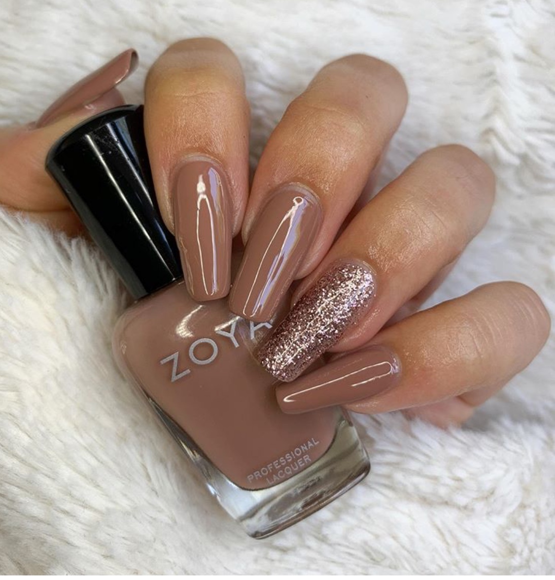 nail art brown