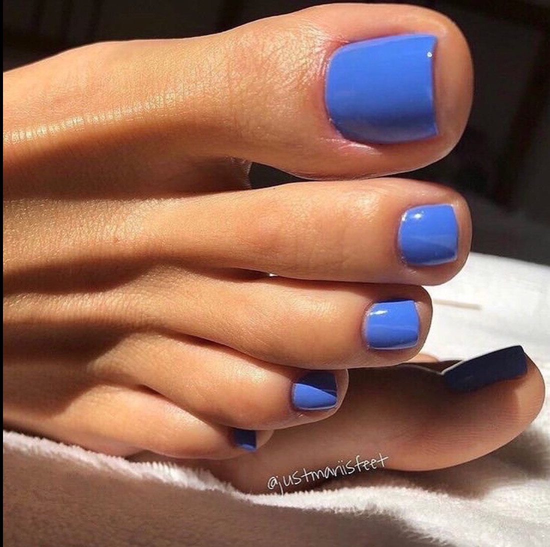 11 Of The Prettiest Summer Toe Nails The Glossychic   304180A8 DBC6 497C A16E A4163D5162B8 