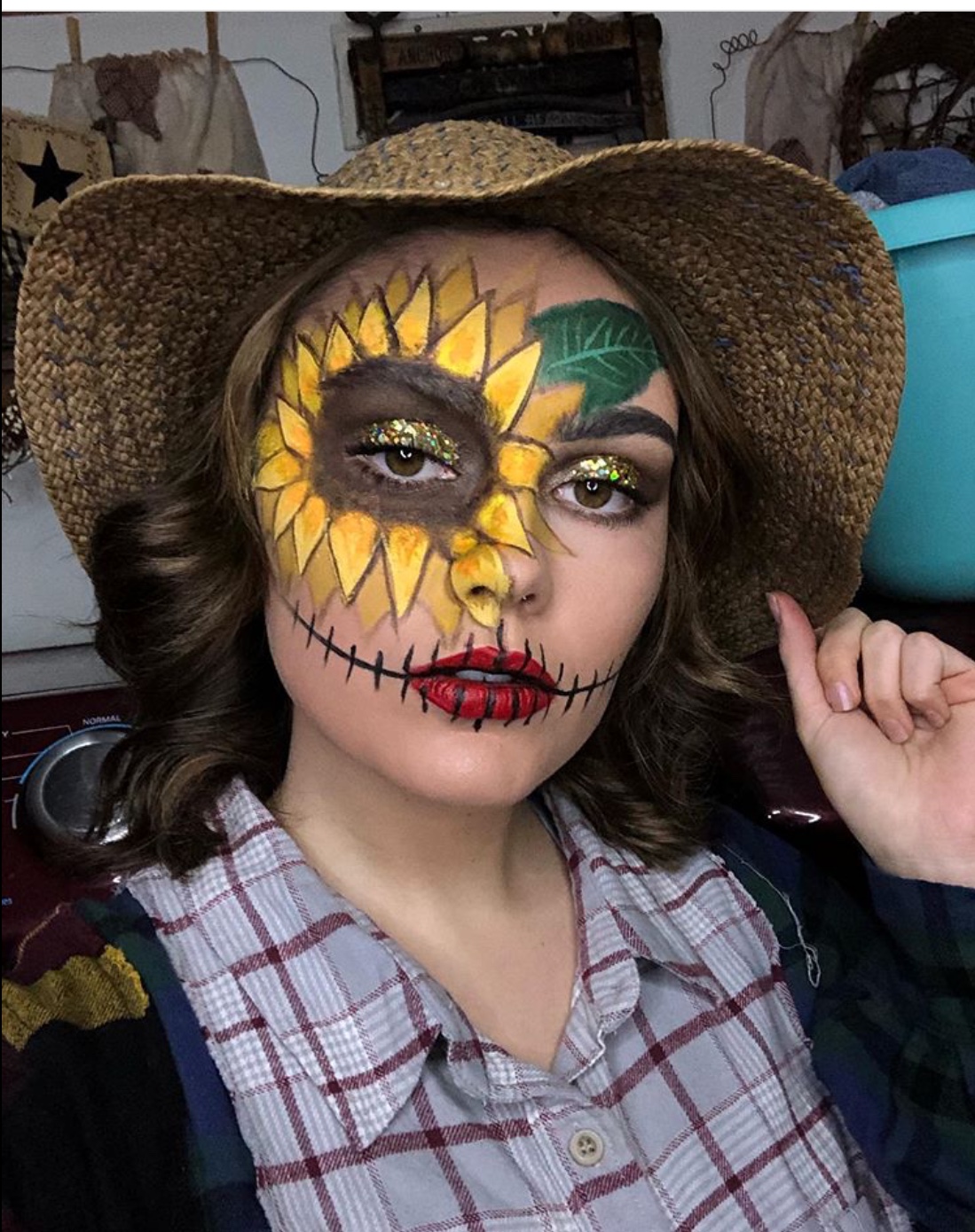 40+ Scarecrow Makeup Ideas For Halloween - The Glossychic