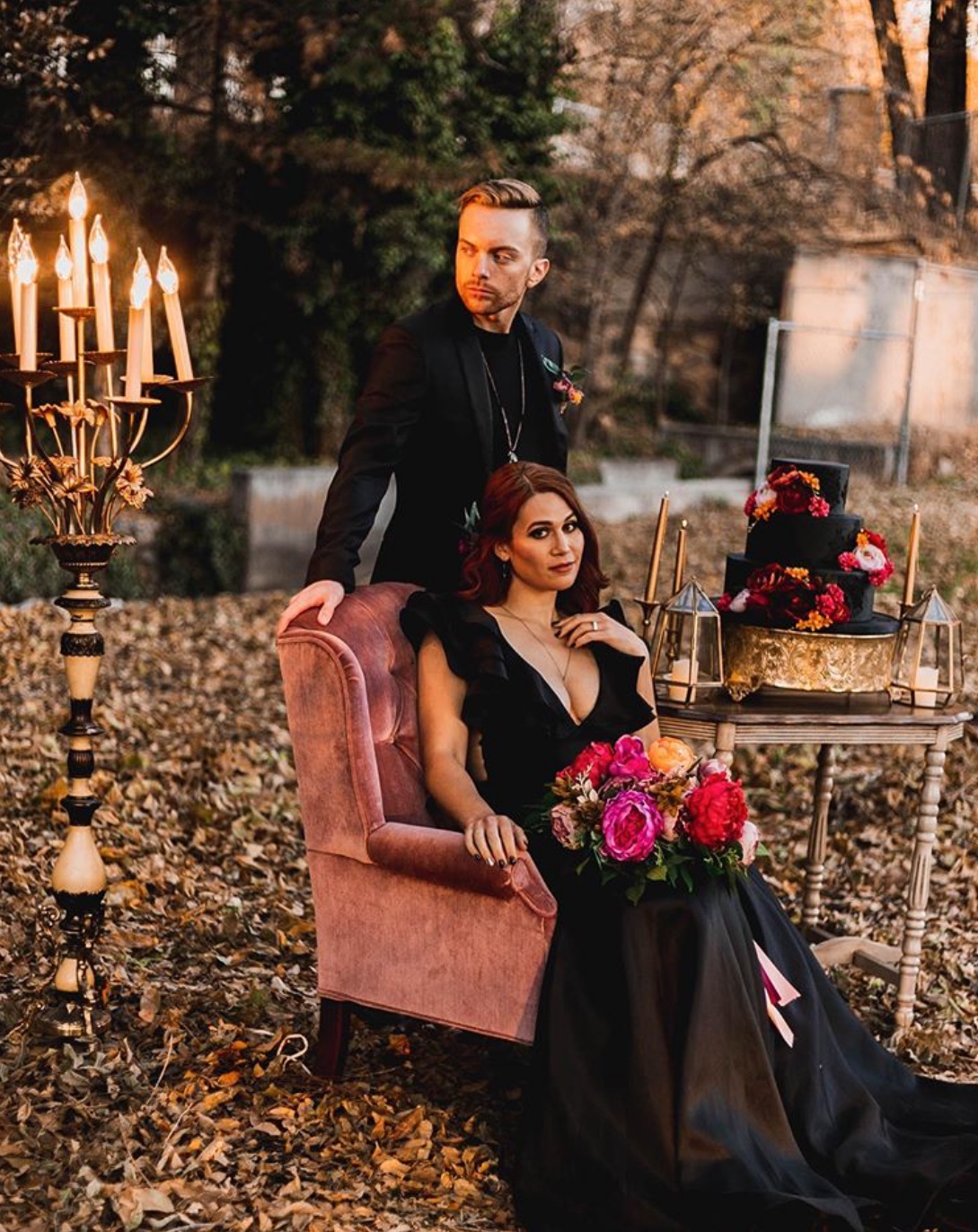 60+ Haunting Halloween Wedding Ideas - The Glossychic