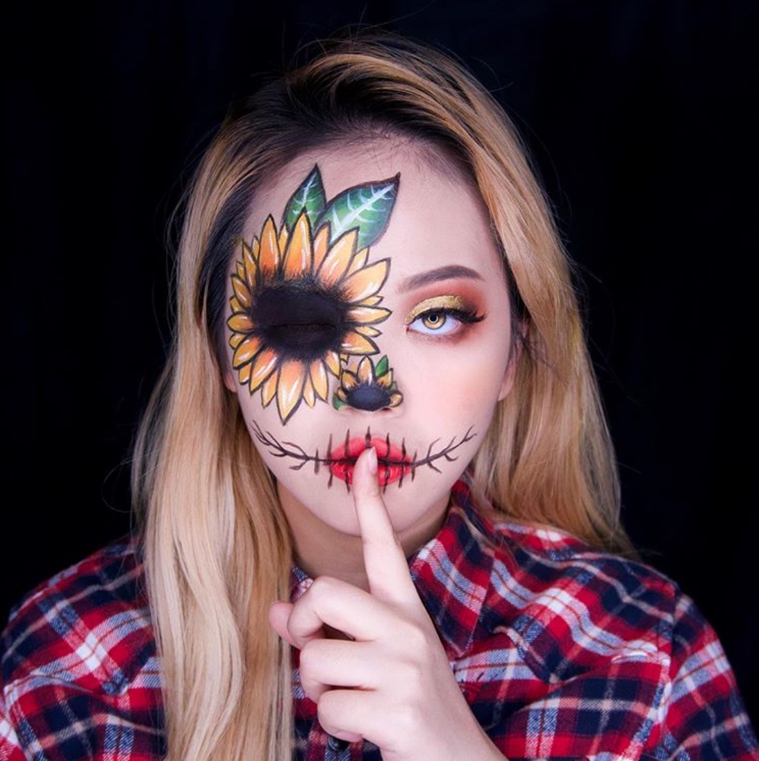 sunflower scarecrow 