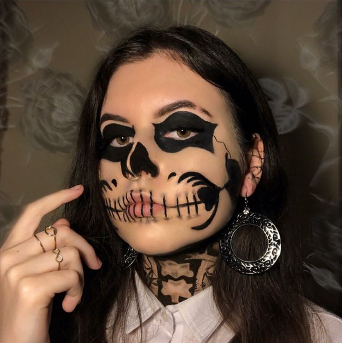30+ Creative Skeleton Makeup Ideas For Halloween - The Glossychic