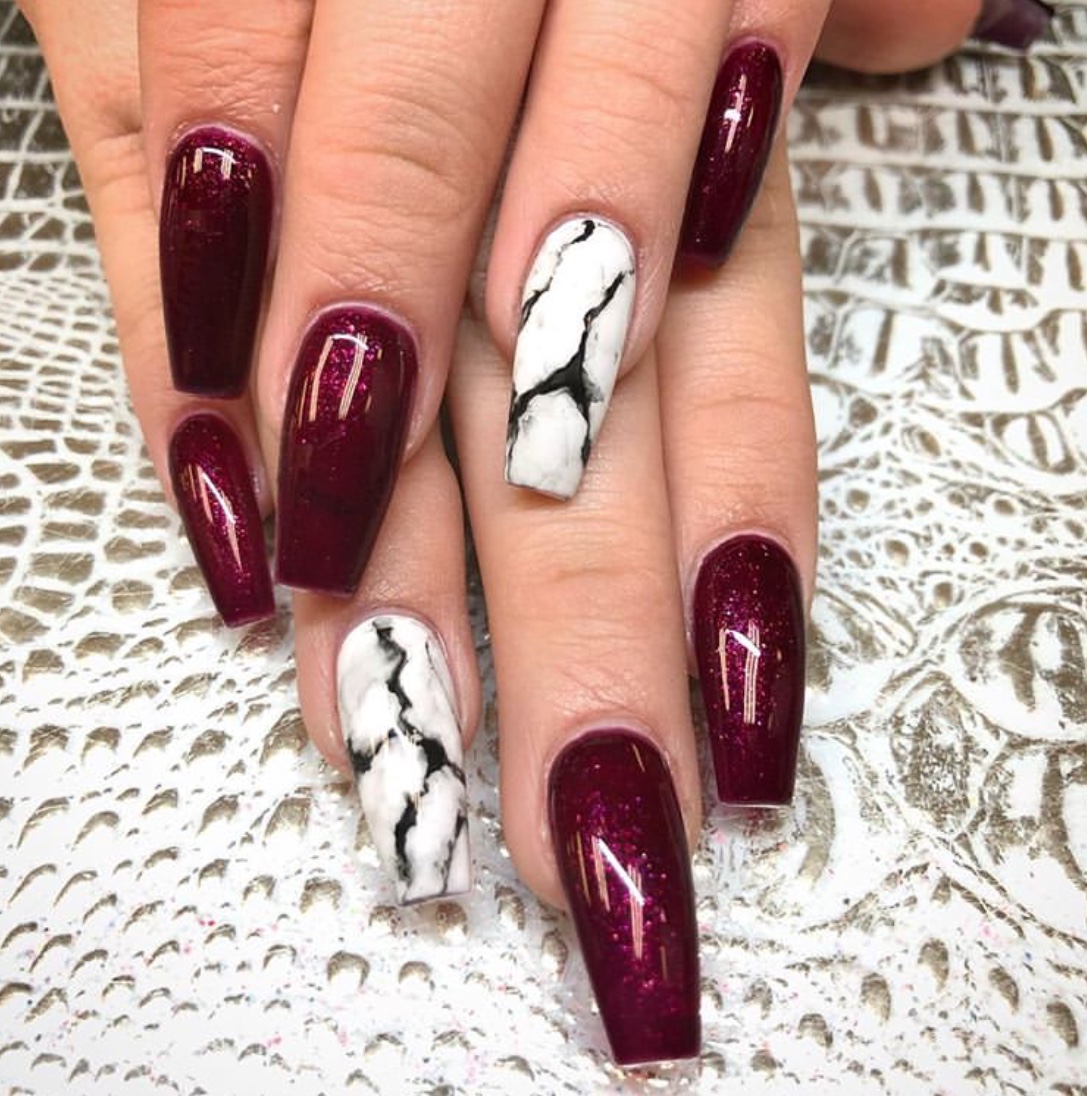 maroon nails