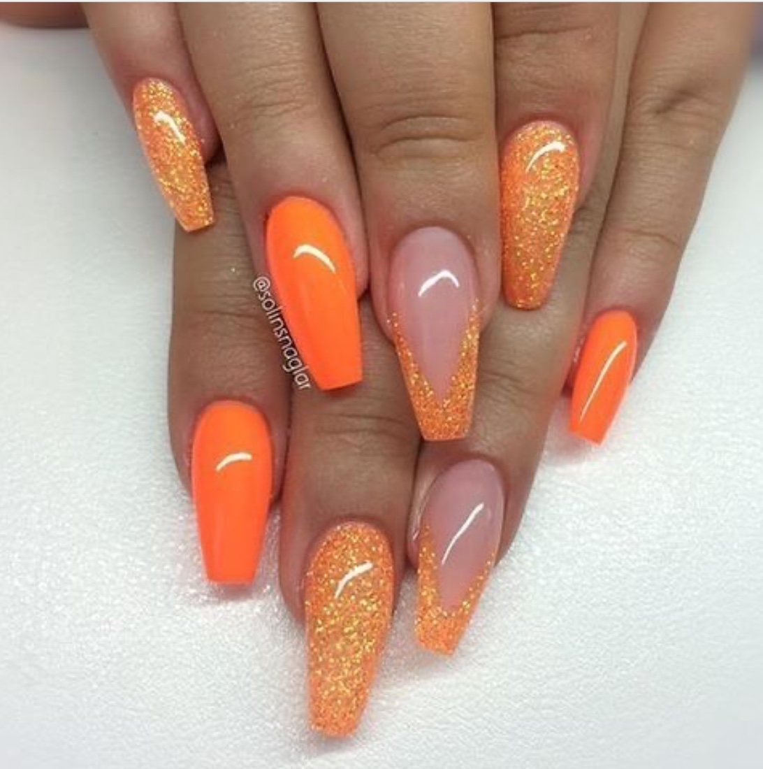 Fall 2020 orange nails