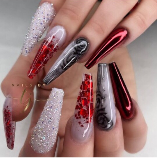 30+ Stunning Coffin Nail Designs For 2023 - The Glossychic