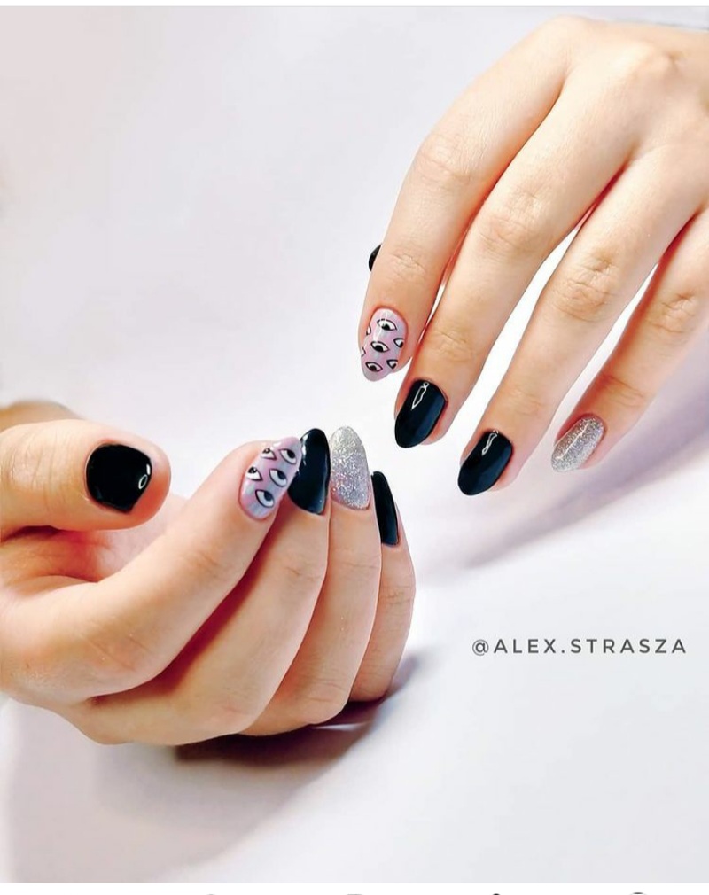 short black nail designs