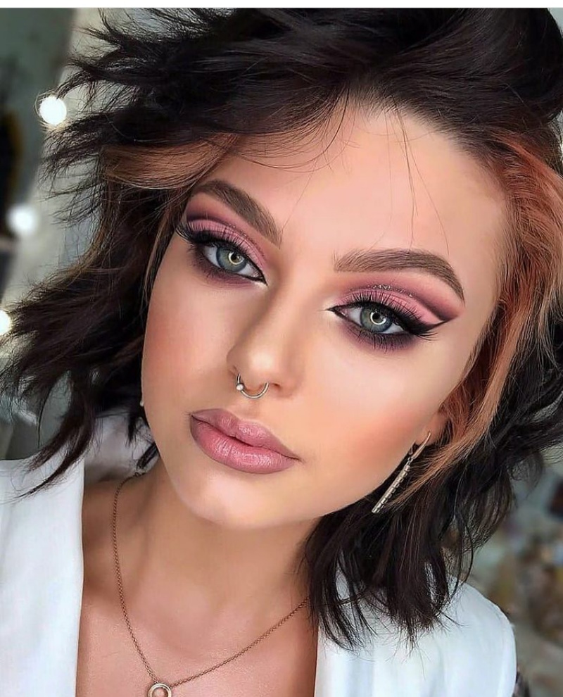How To Do Cat Eye Makeup Step By Step