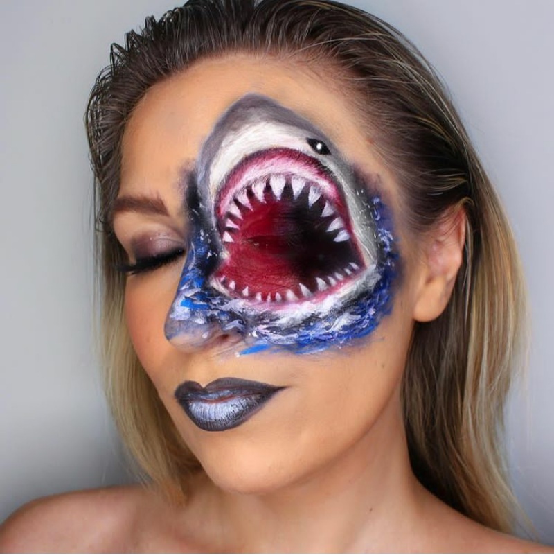 How To Do Easy Halloween Makeup