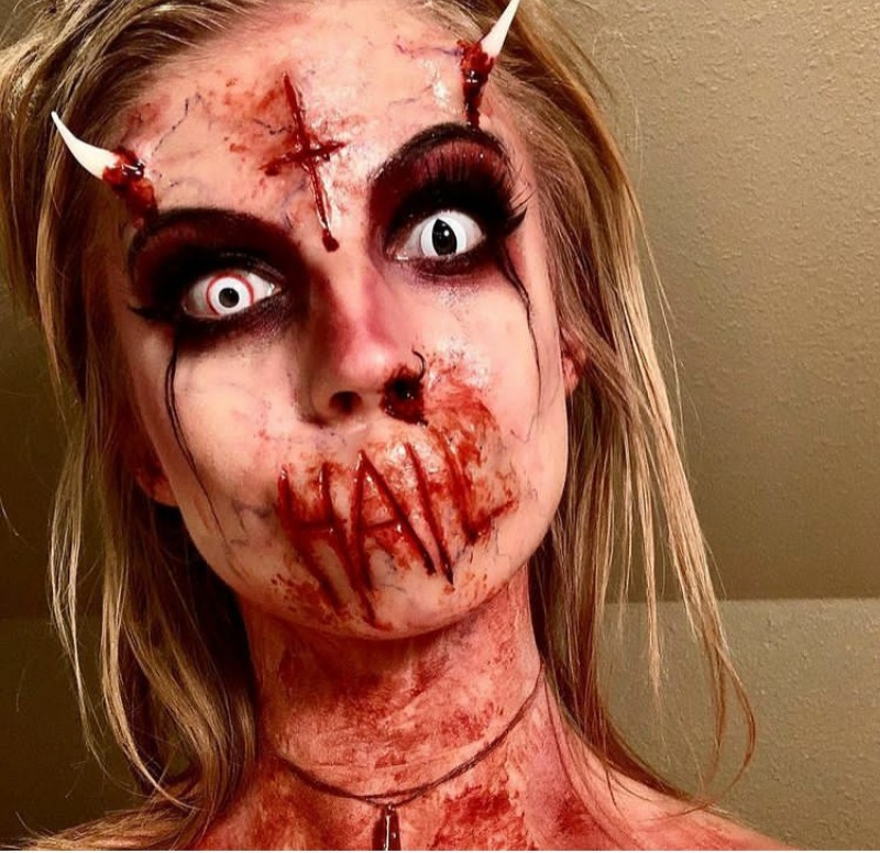How To Do Easy Halloween Makeup 2
