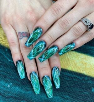 20 Stunning Green Nail Ideas You'll Love - The Glossychic