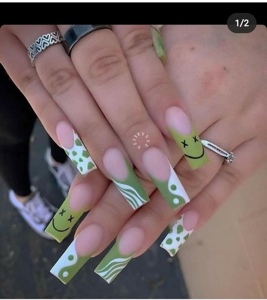 green nail ideas