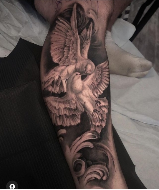 8 Beautiful Bird Tattoos And Their Meanings 5