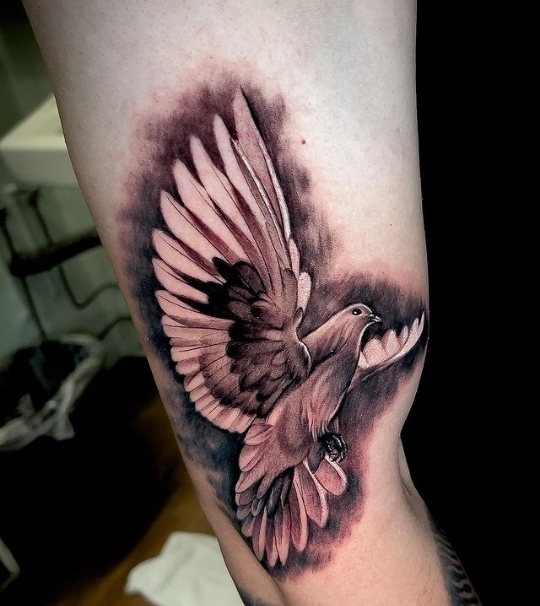 8 Beautiful Bird Tattoos And Their Meanings 6