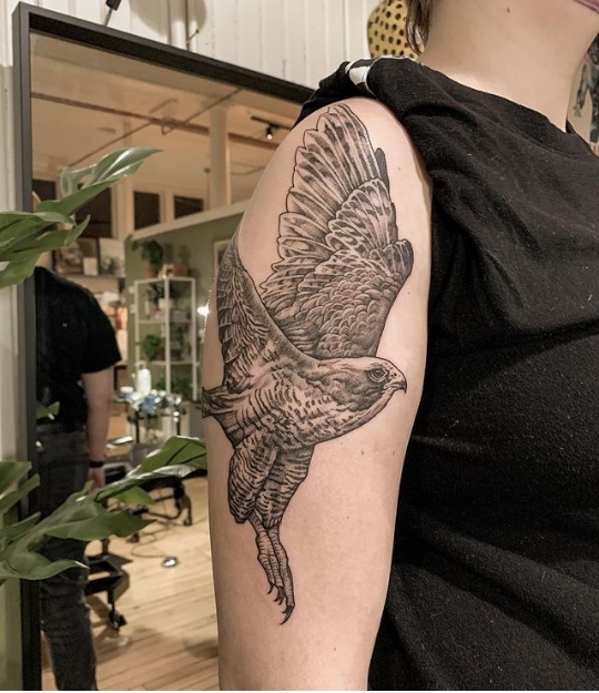 8 Beautiful Bird Tattoos And Their Meanings 7