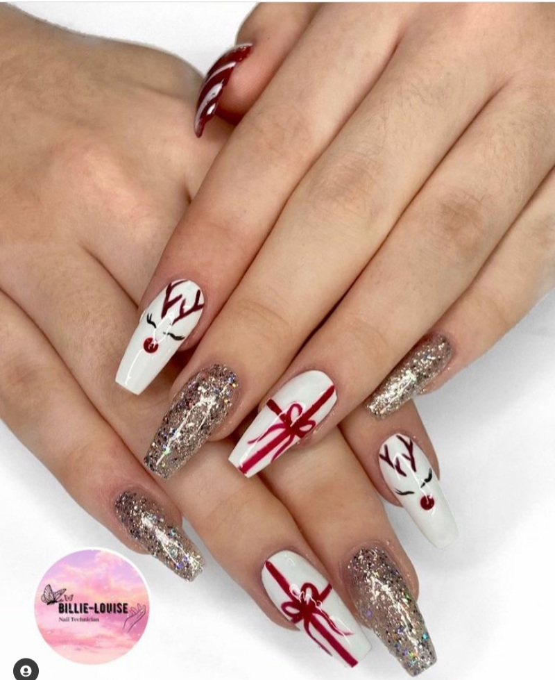reindeer nails