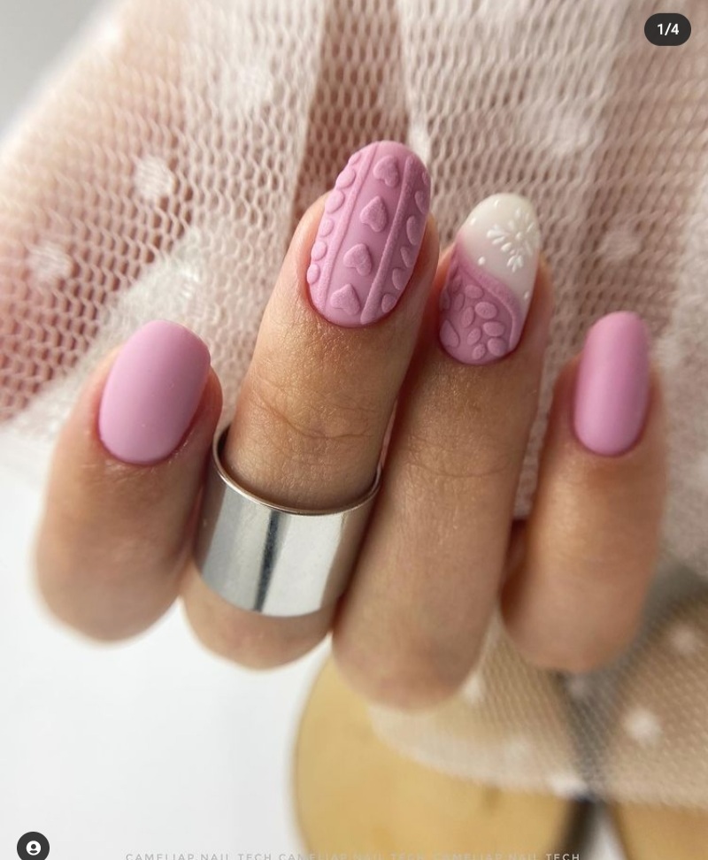 Oval nail designs for 2022