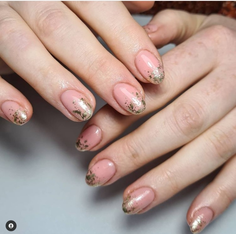 Oval nail designs for 2022