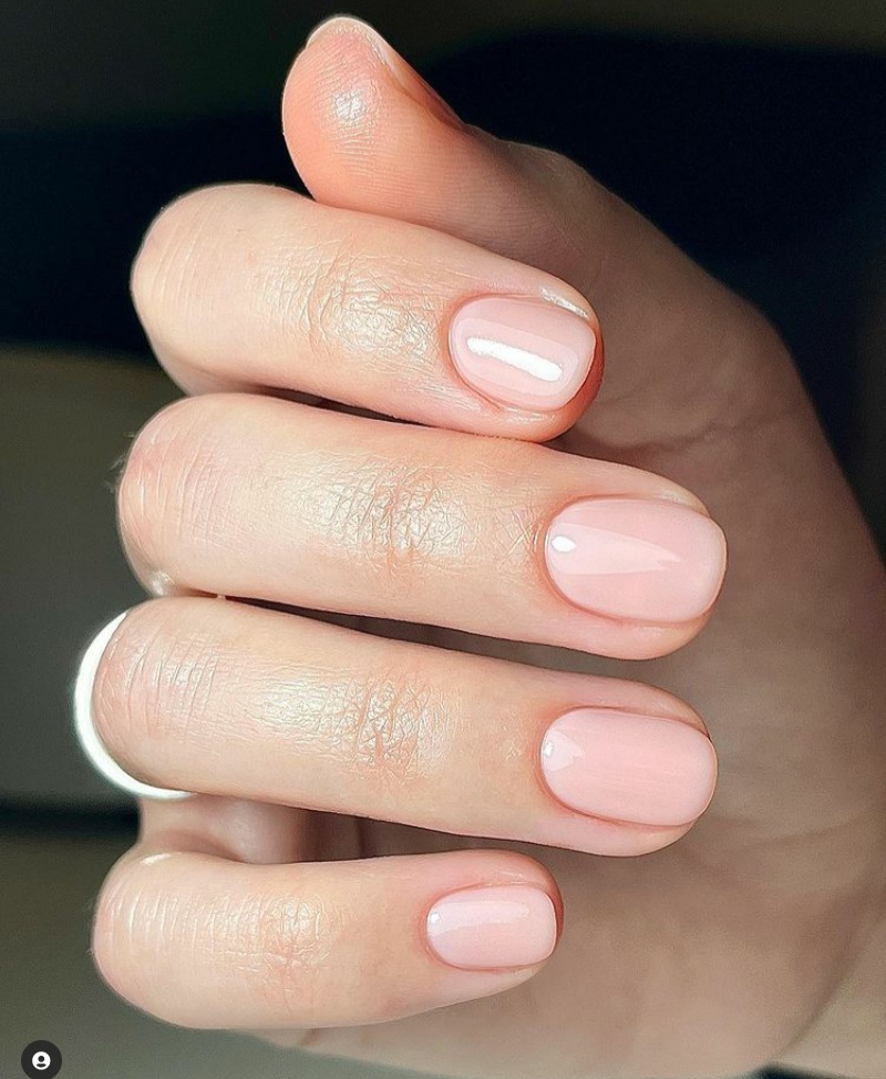 nude nails for 2022