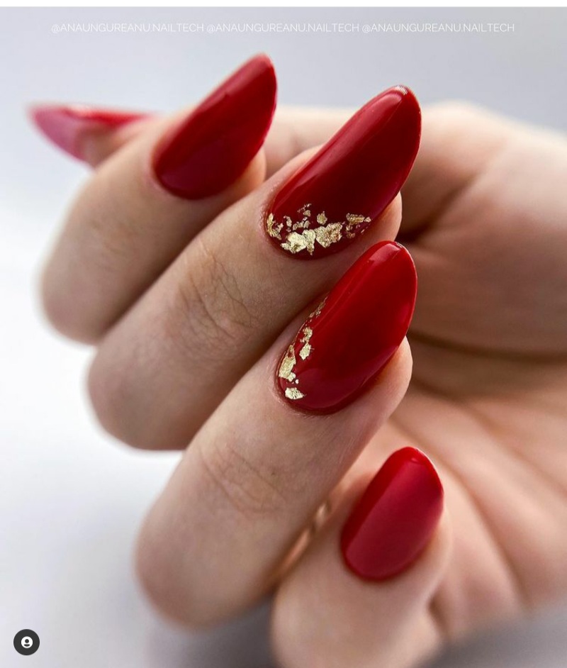 Red valentine nails for 2022