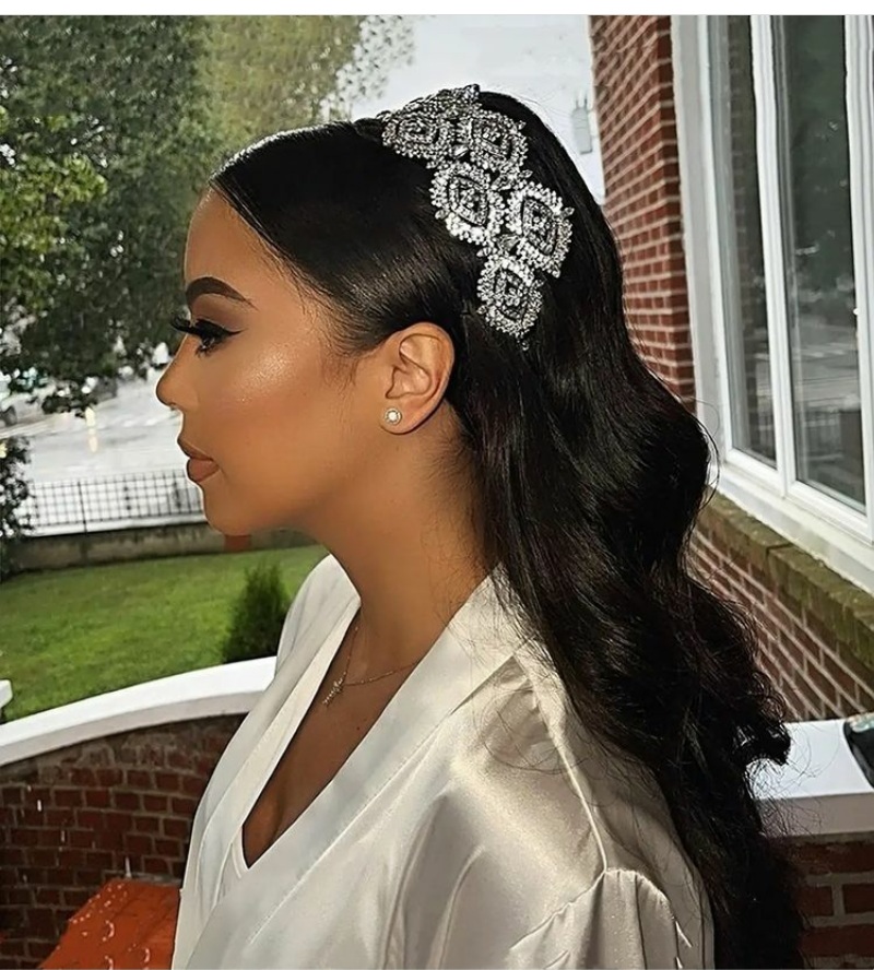 15 Stunning Bridal Hair Pieces For The Lovely Bride 15
