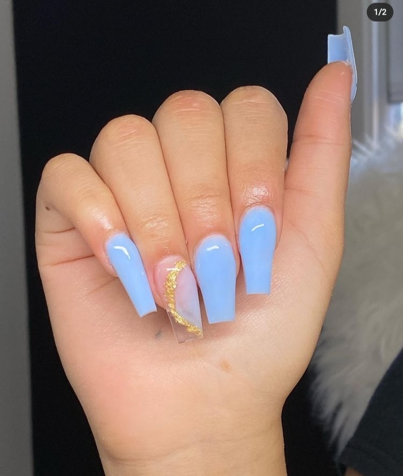 pastel blue nails