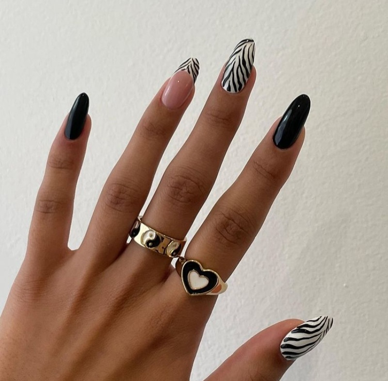 zebra print nail designs