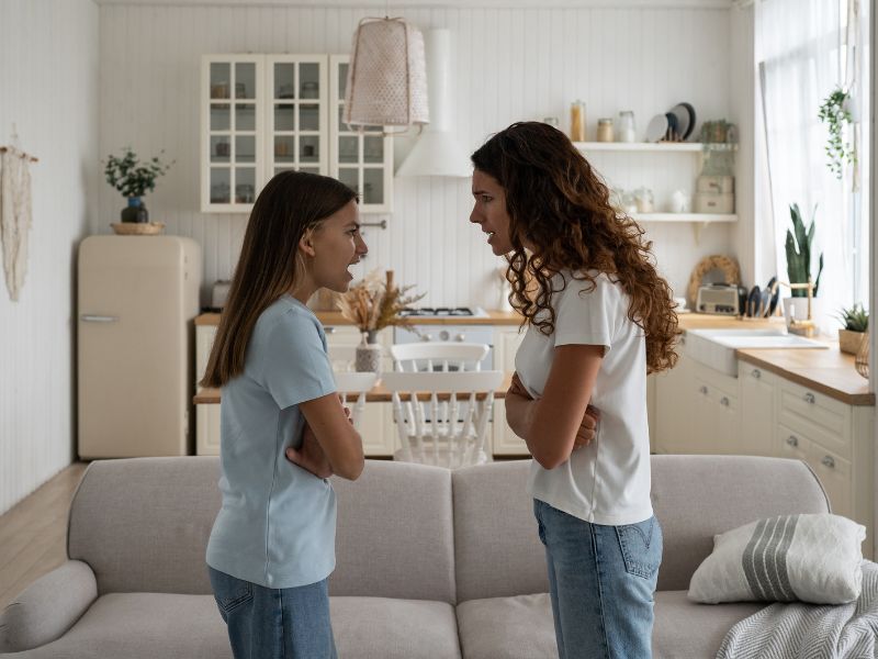 Long-Term Effects Of Divorce On Teenage Daughters