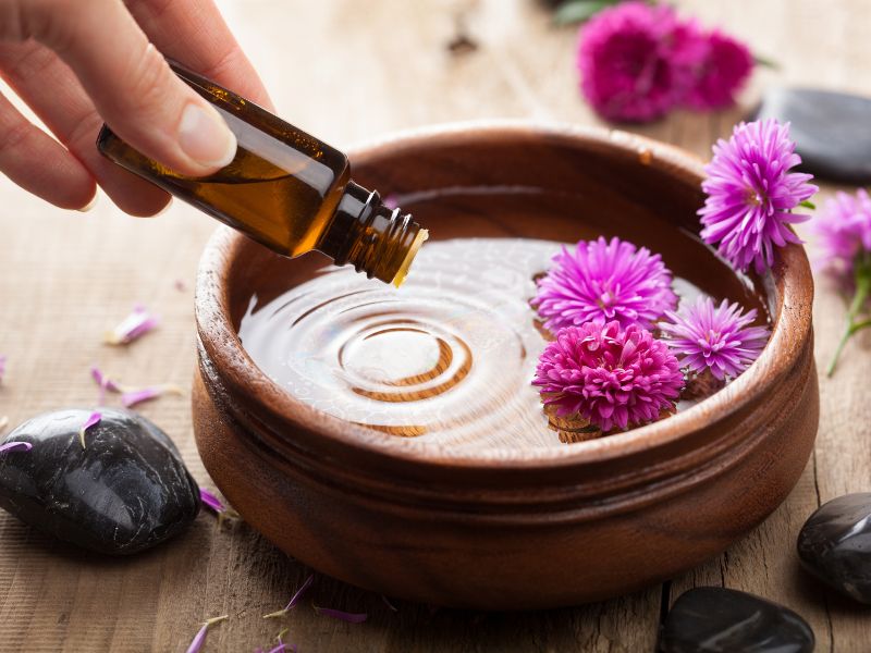 A Comprehensive List Of The Best Essential Oils For Relaxation And Wellness