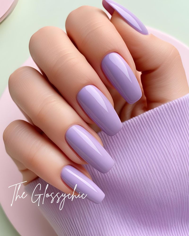 lilac manicure